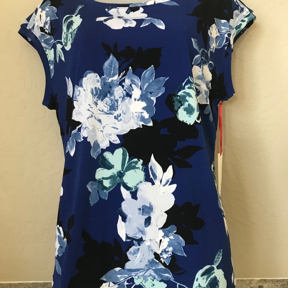 Cap Sleeved Women’s Top,